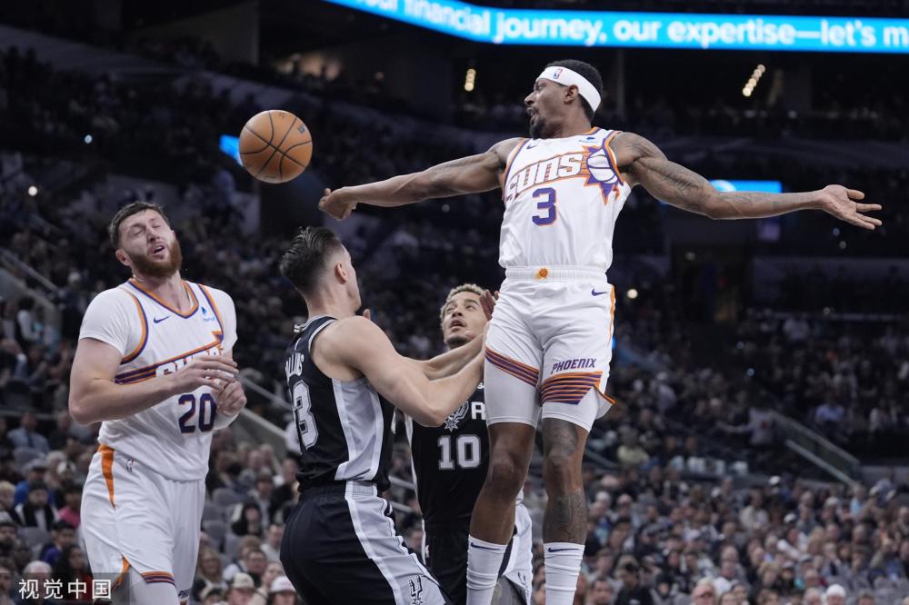 国在国际滑 国在国际滑