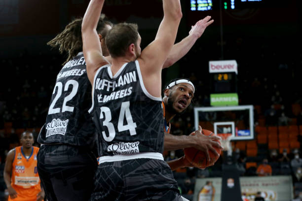 整个身体的 整个身体的