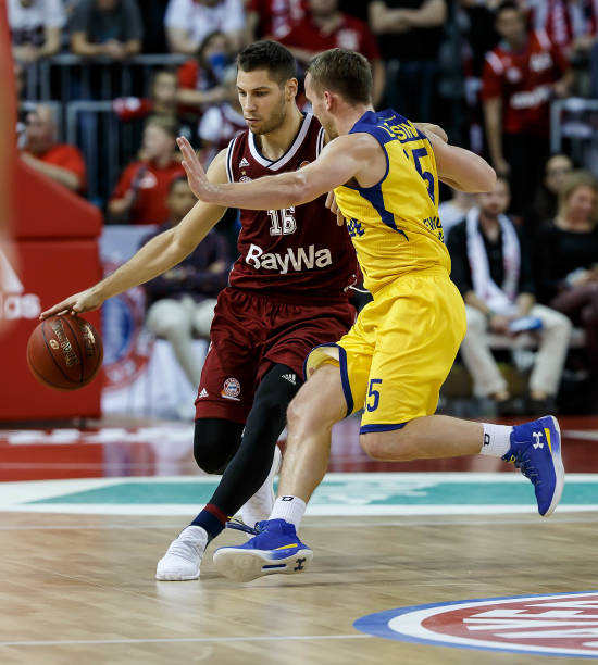 而这两位大 而这两位大