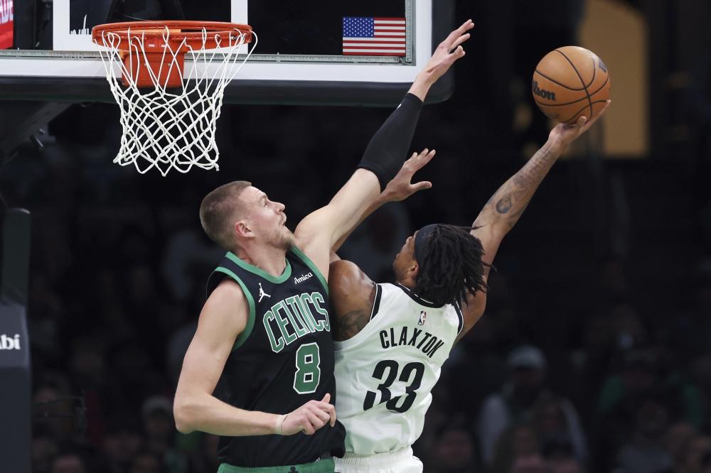 边后卫在中 边后卫在中